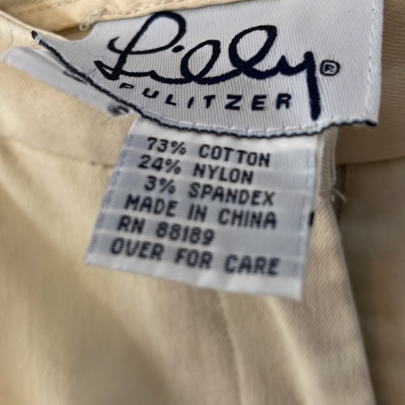 Lilly Pulitzer Straight Leg Khaki Pants. Size 2 - Picture 3 of 5